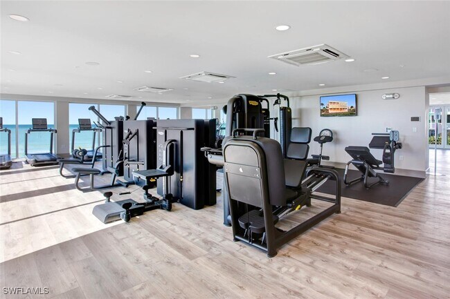 Building Photo - 267 Barefoot Beach Blvd