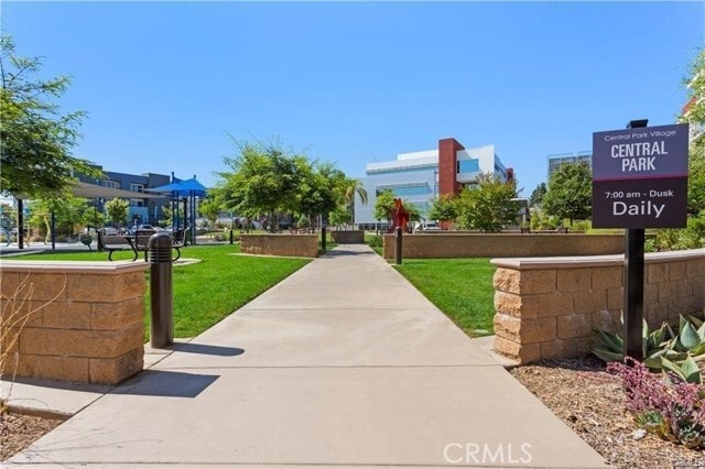 Building Photo - 715 Brooklyn Dr