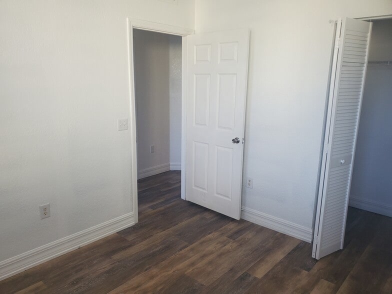 Building Photo - 47 SE Sedona Cir
