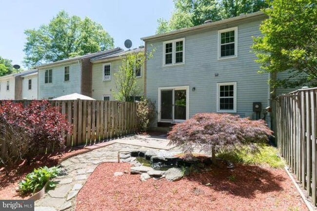 Building Photo - 8302 Moline Pl