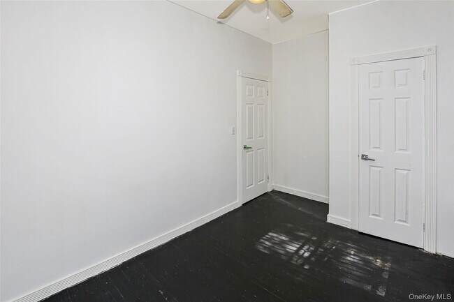 Building Photo - 2218 Dean St