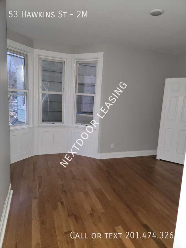 Building Photo - 53 Hawkins St