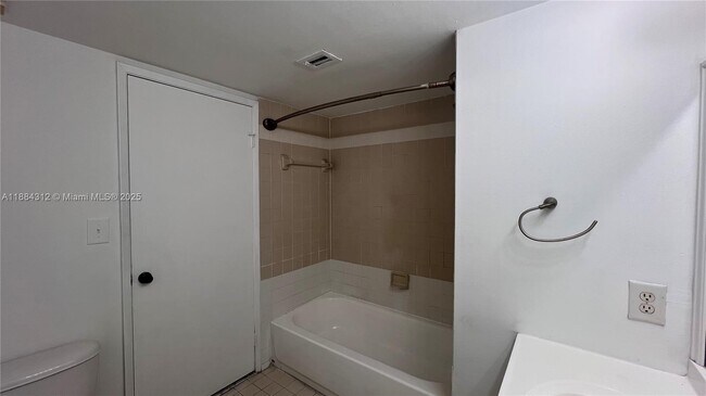 Building Photo - 9741 NW 49th Terrace