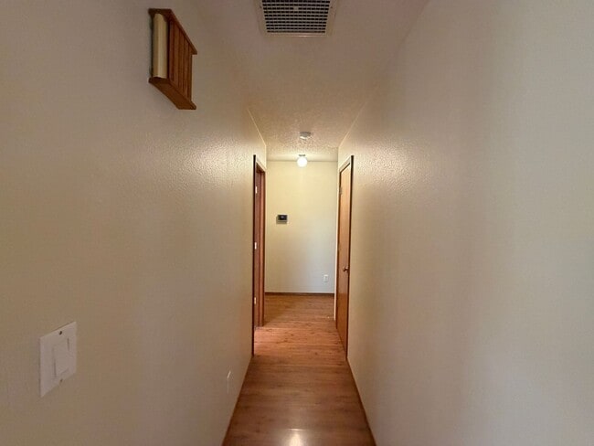 Building Photo - 3 Bedroom Single Story Home Available Near Juan Tabo Blvd SE & Southern Blvd SE!