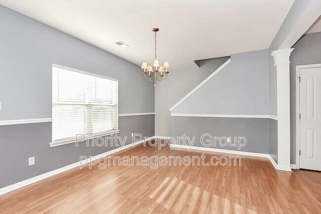 Building Photo - 610 Latimer Way