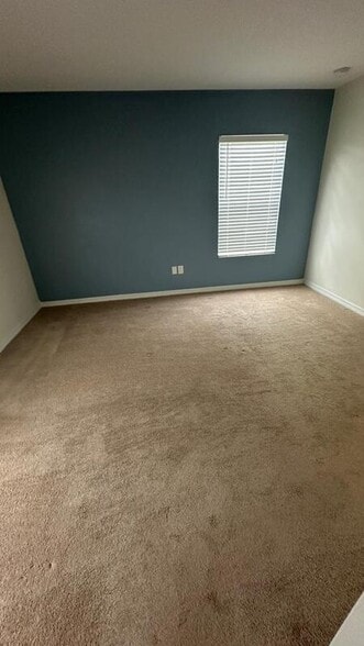 Building Photo - 9189 Camden Gardens St