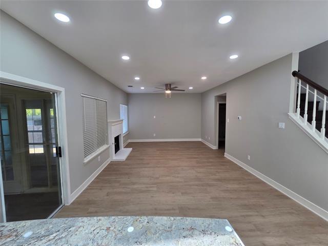 Building Photo - 917 Grasswood Dr