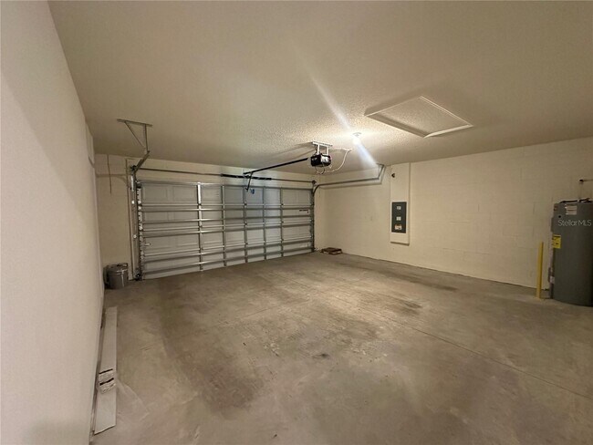 Building Photo - 7798 SW 139th St Rd