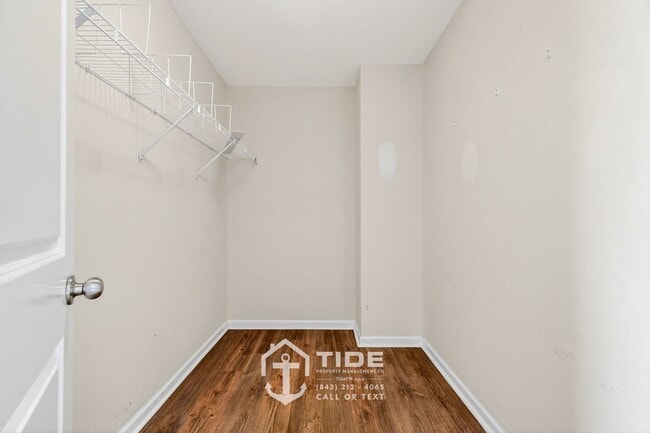 Building Photo - Your Carolina Bay Haven