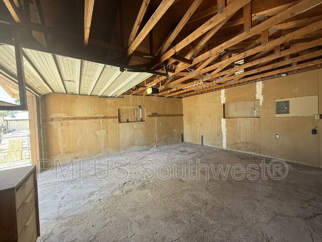 Building Photo - 2111 Santa Cruz Ave