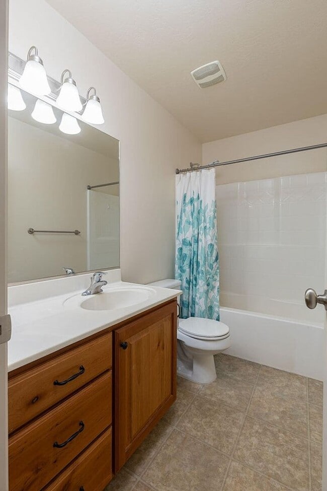 Building Photo - Scenic Gemini Meadows Townhome with Open Views & Modern Comfort