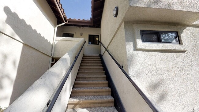 Building Photo - 2/2 Upstairs Condominium in Park Vineyard Community for Lease in Rancho Cucamonga!