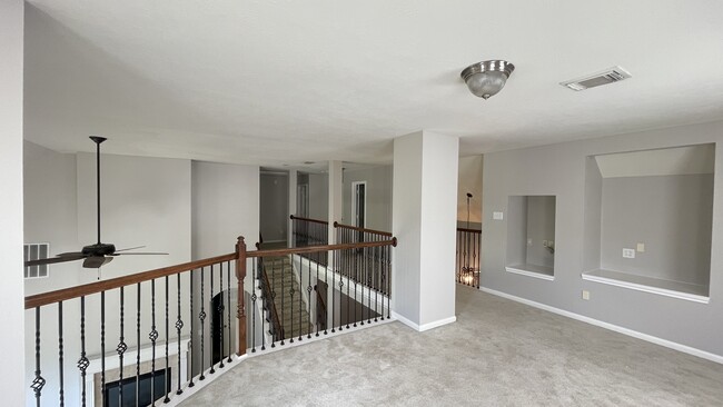 Building Photo - 14131 Sandhill Crane Dr