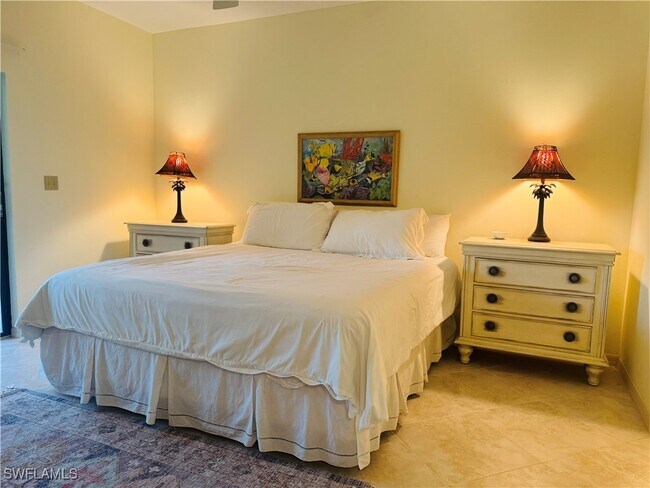 Building Photo - 6760 Pelican Bay Blvd
