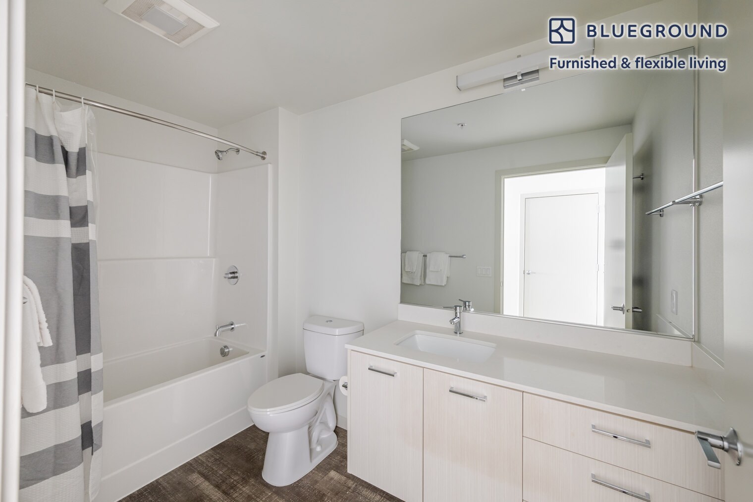 Building Photo - 123 Broadway-SI FL5-ID826