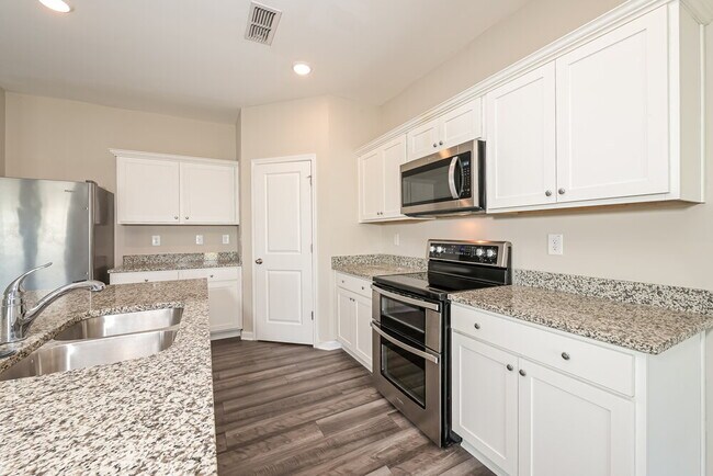 Building Photo - 951 Feldman Chase