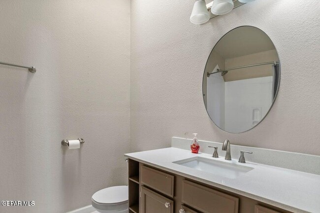 Building Photo - 12391 Paseo Nuevo Dr