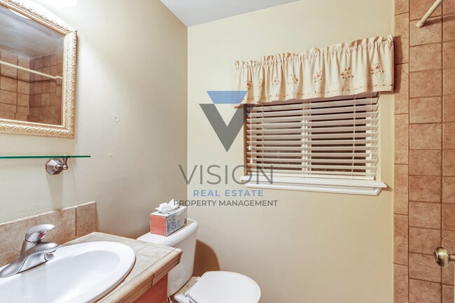 Building Photo - 12208 S La Quinta Pl