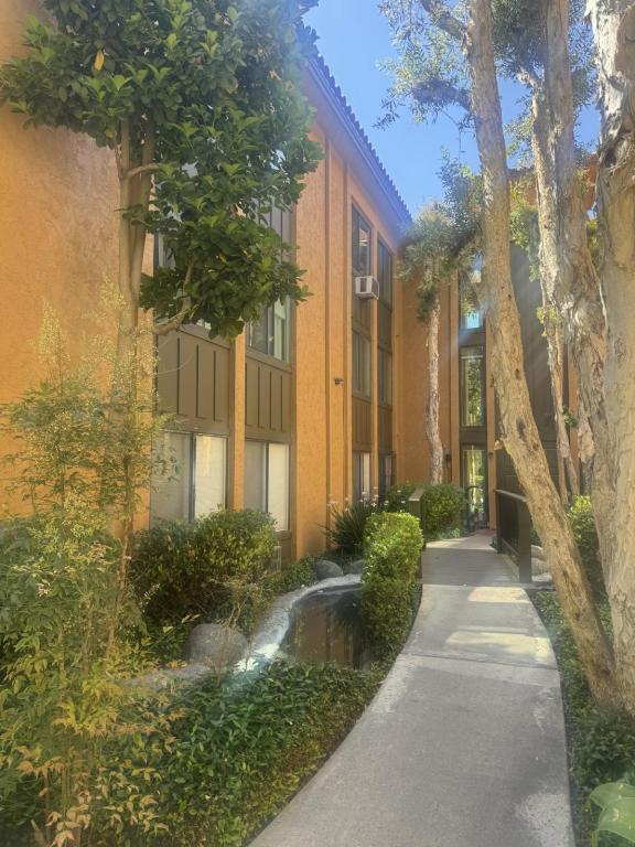 Building Photo - 3776 Alabama St