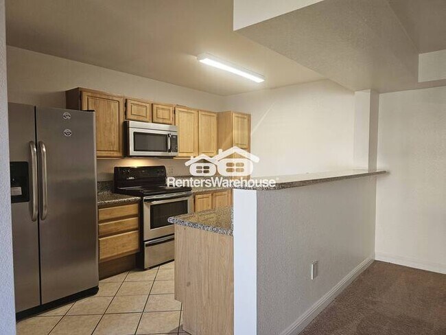 Building Photo - Beautiful 1-bedroom, 1-bathroom condo