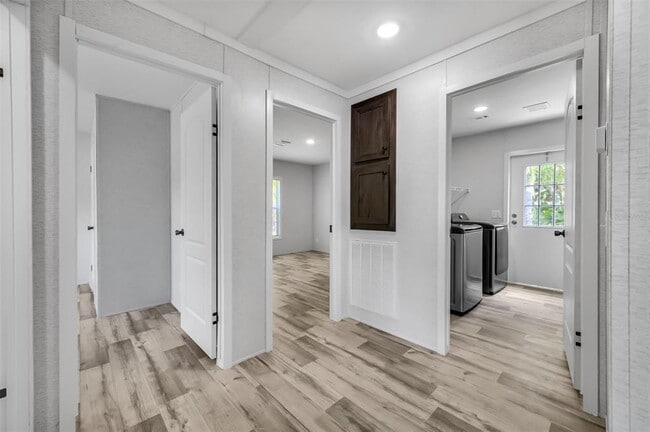 Building Photo - 8544 S 78th St