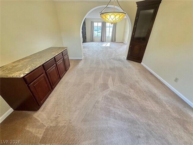 Building Photo - 8240 Tivoli Cove Dr