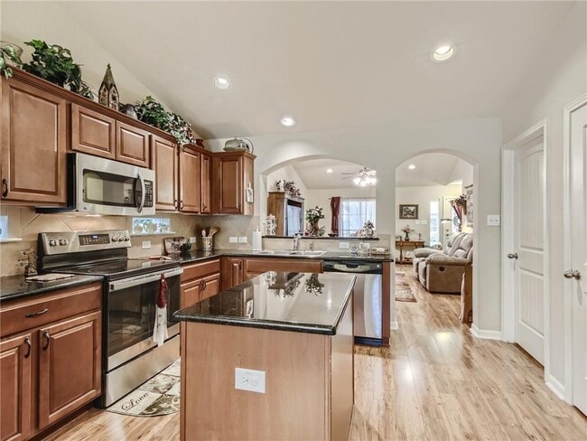 Building Photo - 1807 Colorado Bend Dr