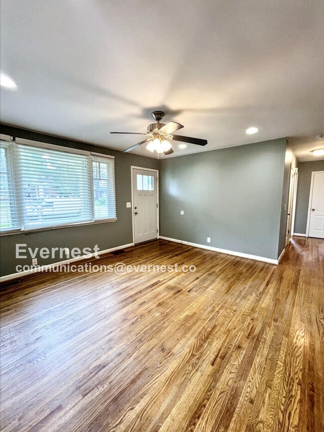 Building Photo - 1020 Delmas Ave