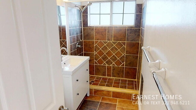 Building Photo - 7345 Matilija Ave