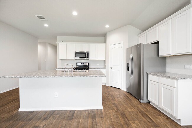 Building Photo - 22810 Panaro River Dr