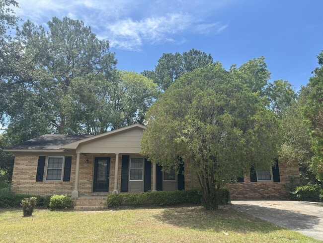 Primary Photo - 2613 Quincy Cir