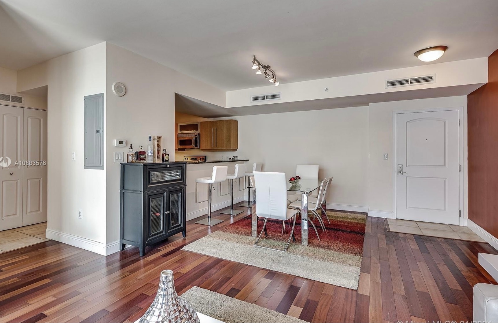 Dining Area - 7355 SW 89th St