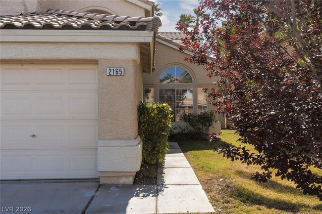 Building Photo - 2165 Crestline Falls Pl