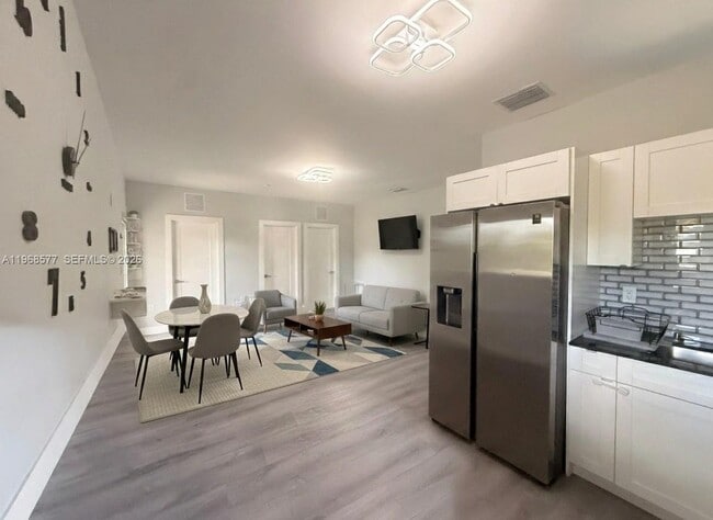 Building Photo - 1720 NW 110th Terrace