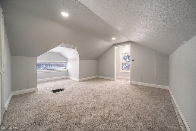 Building Photo - 17005 Mapleboro Ave