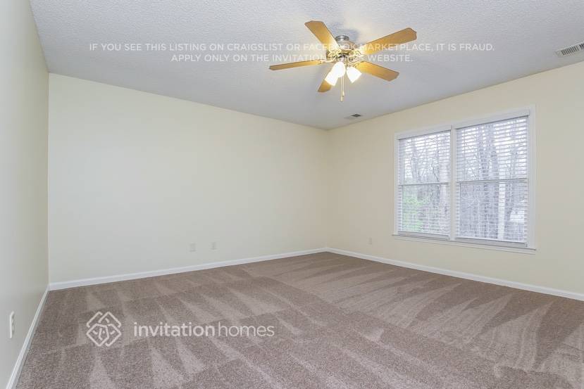 Building Photo - 175 Park Meadows Dr SW