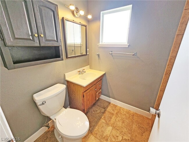 Building Photo - 5409 Mountain View Dr