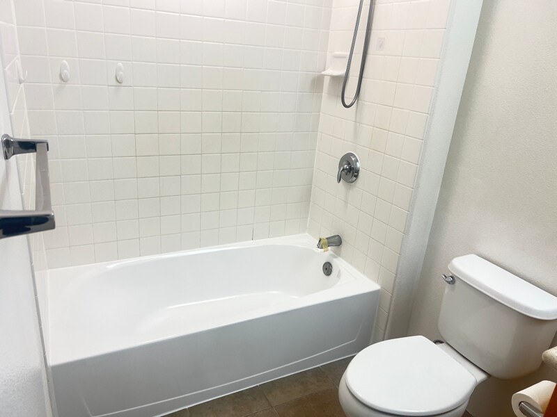 Building Photo - 91-1015-1015 Kamaaha Ave