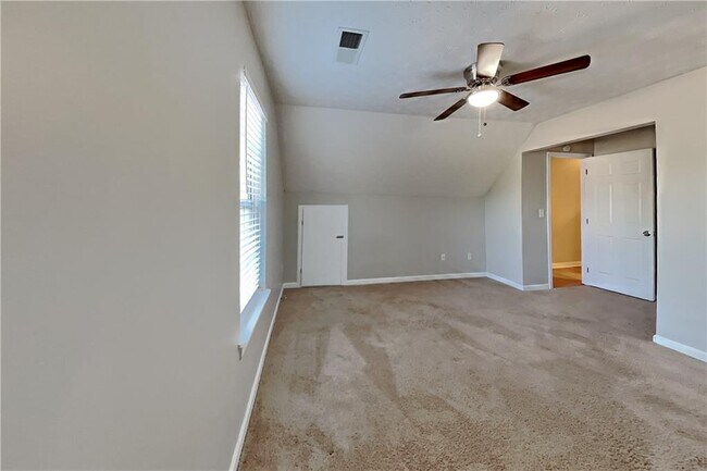 Building Photo - 610 Wildberry Trce