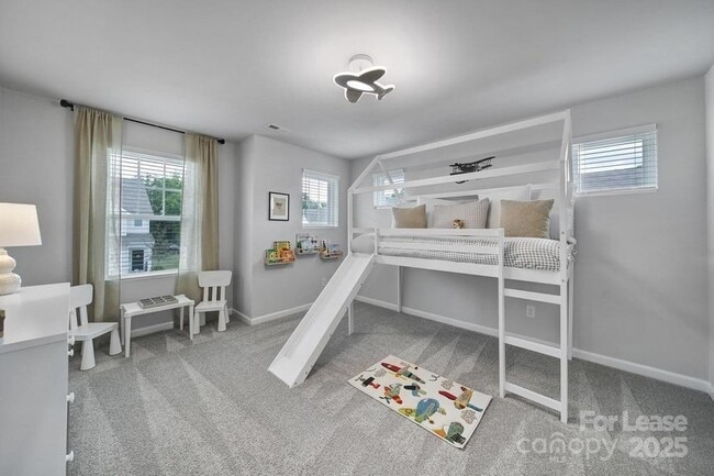 Building Photo - 517 Stephen Foster Wy