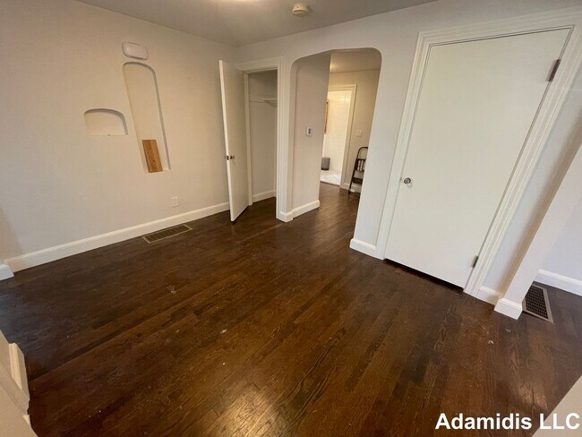 Building Photo - 30 Allendale