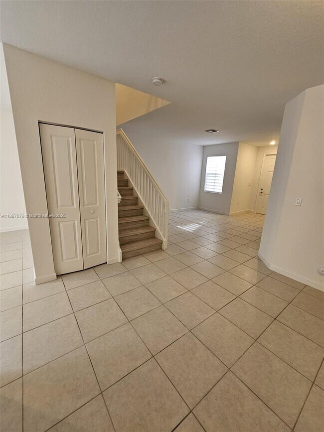 Building Photo - 11083 West 33rd Ct