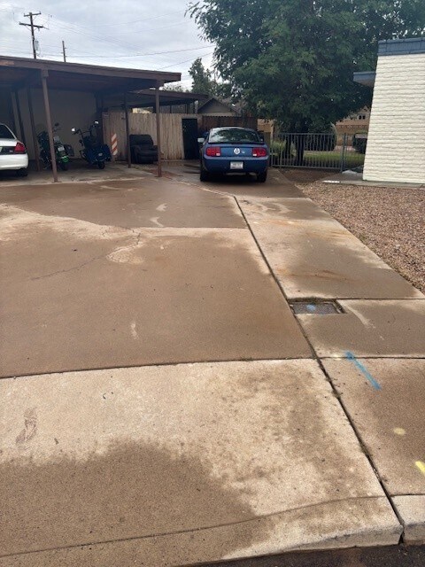 Building Photo - 1149 N April Cir