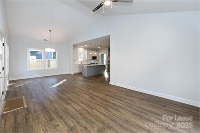 Building Photo - 805 Rodey Ave