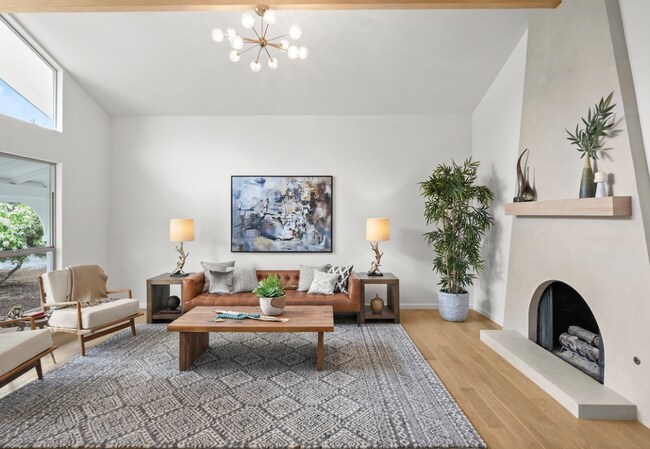 Building Photo - 15590 NW Norwich Cir