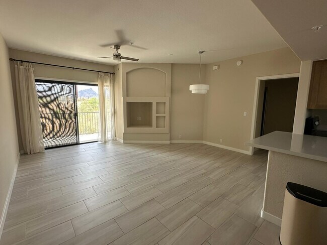 Building Photo - 10401 N Saguaro Blvd