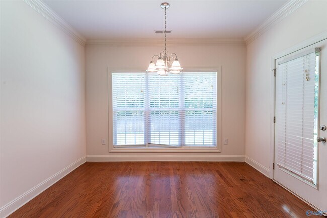 Building Photo - 112 Blanca Dr