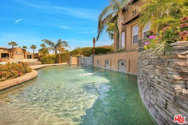 Building Photo - 14 Via Santa Velera