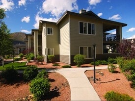 Building Photo - 4343 E Soliere Ave