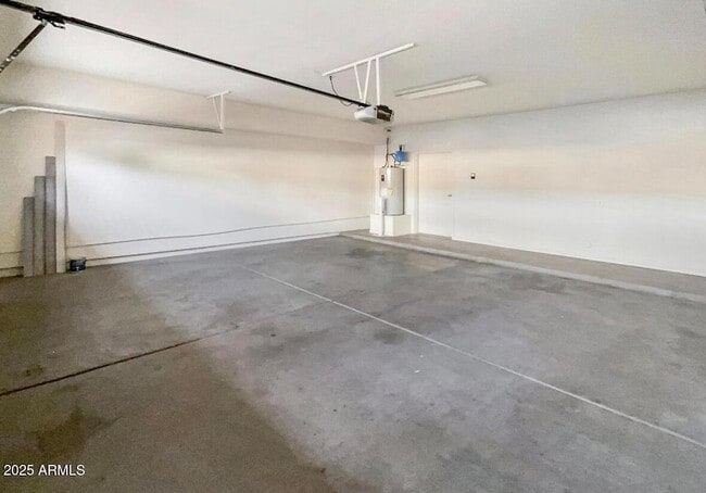 Building Photo - 123 N Washington St